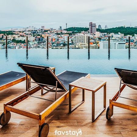 Favstay - The Base Central Pattaya Εξωτερικό φωτογραφία