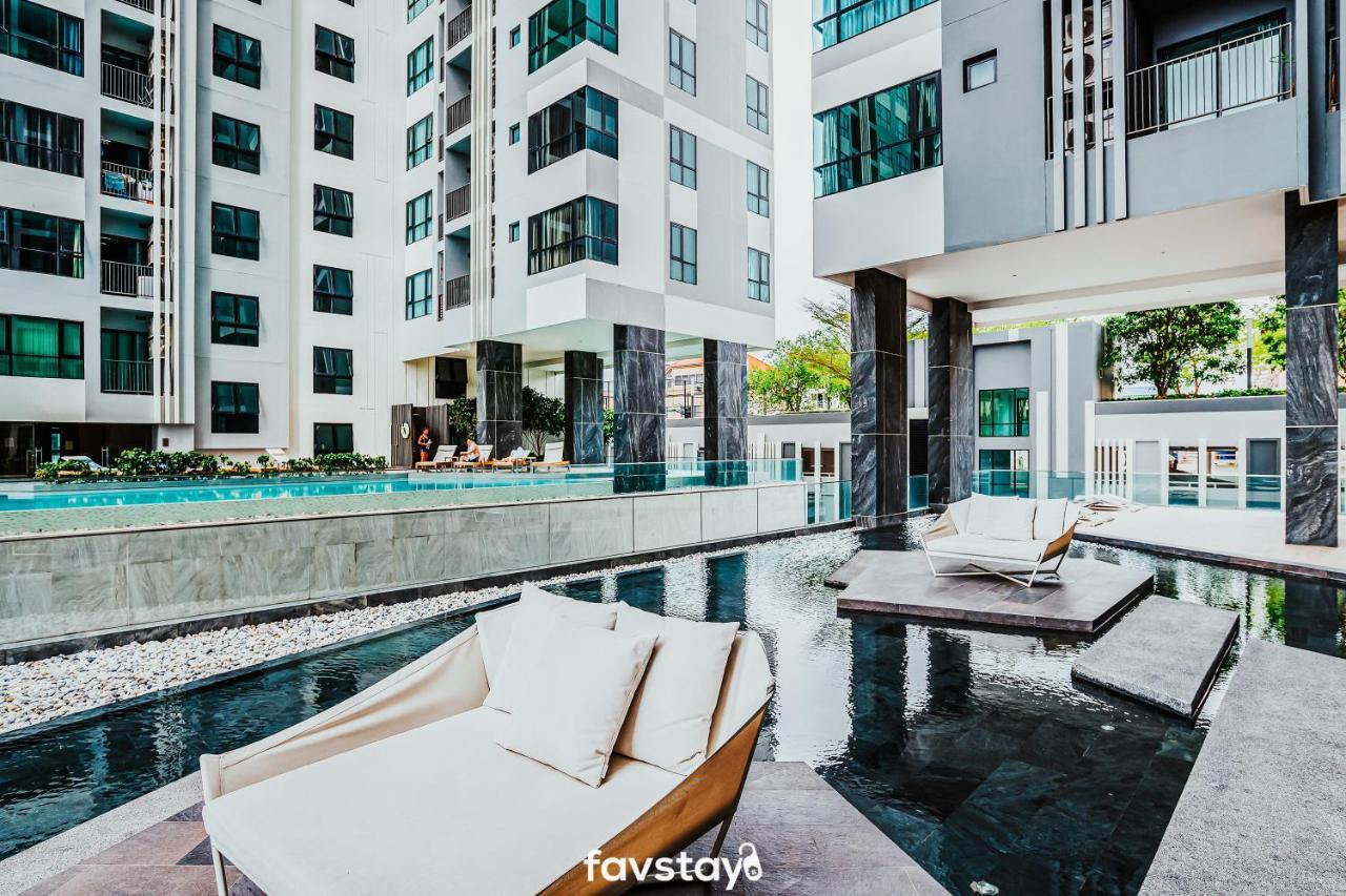 Favstay - The Base Central Pattaya Εξωτερικό φωτογραφία