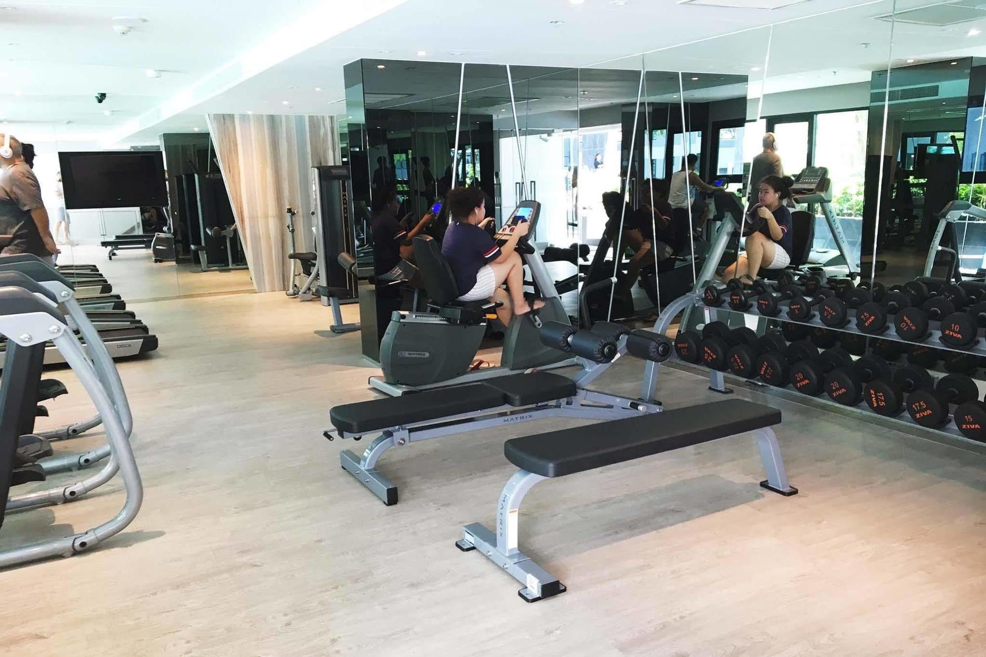 Favstay - The Base Central Pattaya Εξωτερικό φωτογραφία
