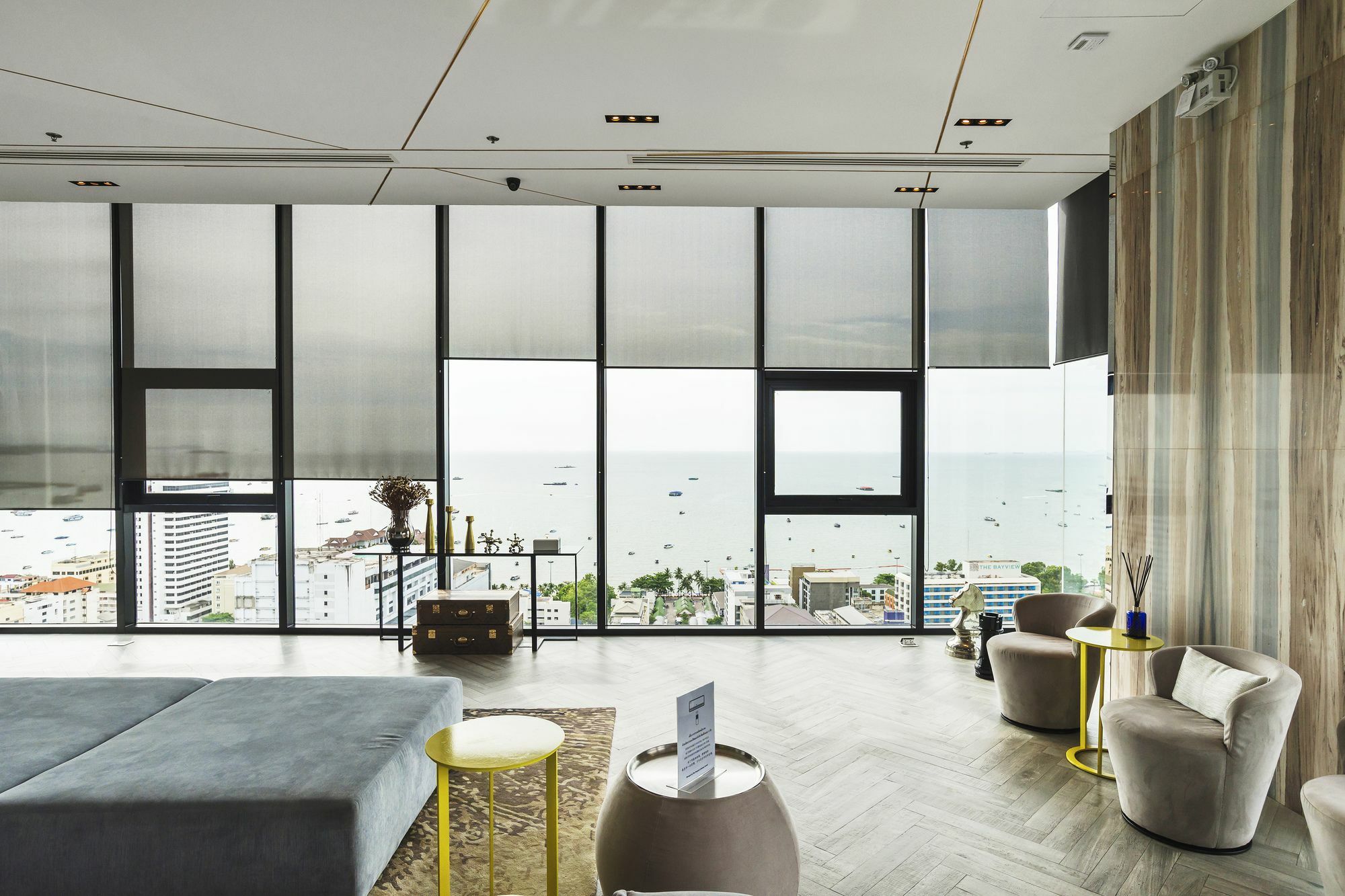 Favstay - The Base Central Pattaya Εξωτερικό φωτογραφία